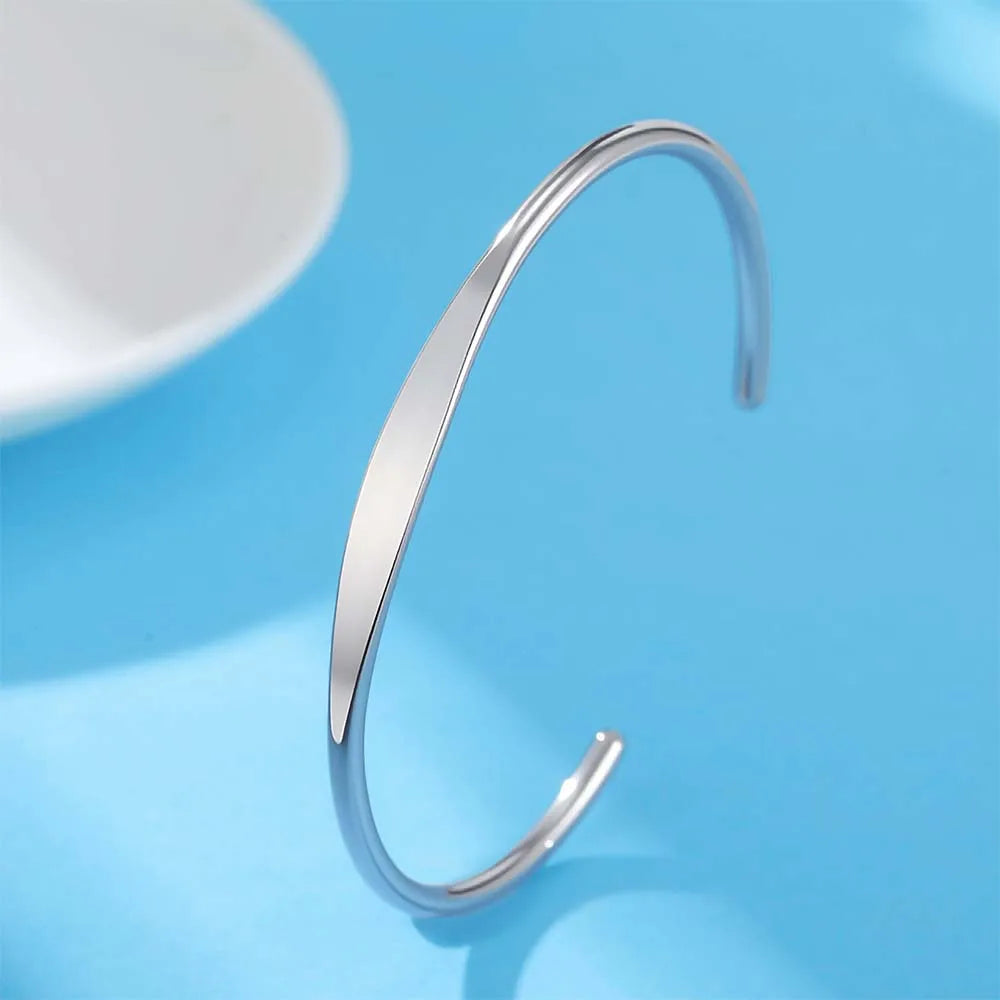 Le Duo Gravé – Bracelet Jonc Personnalisable