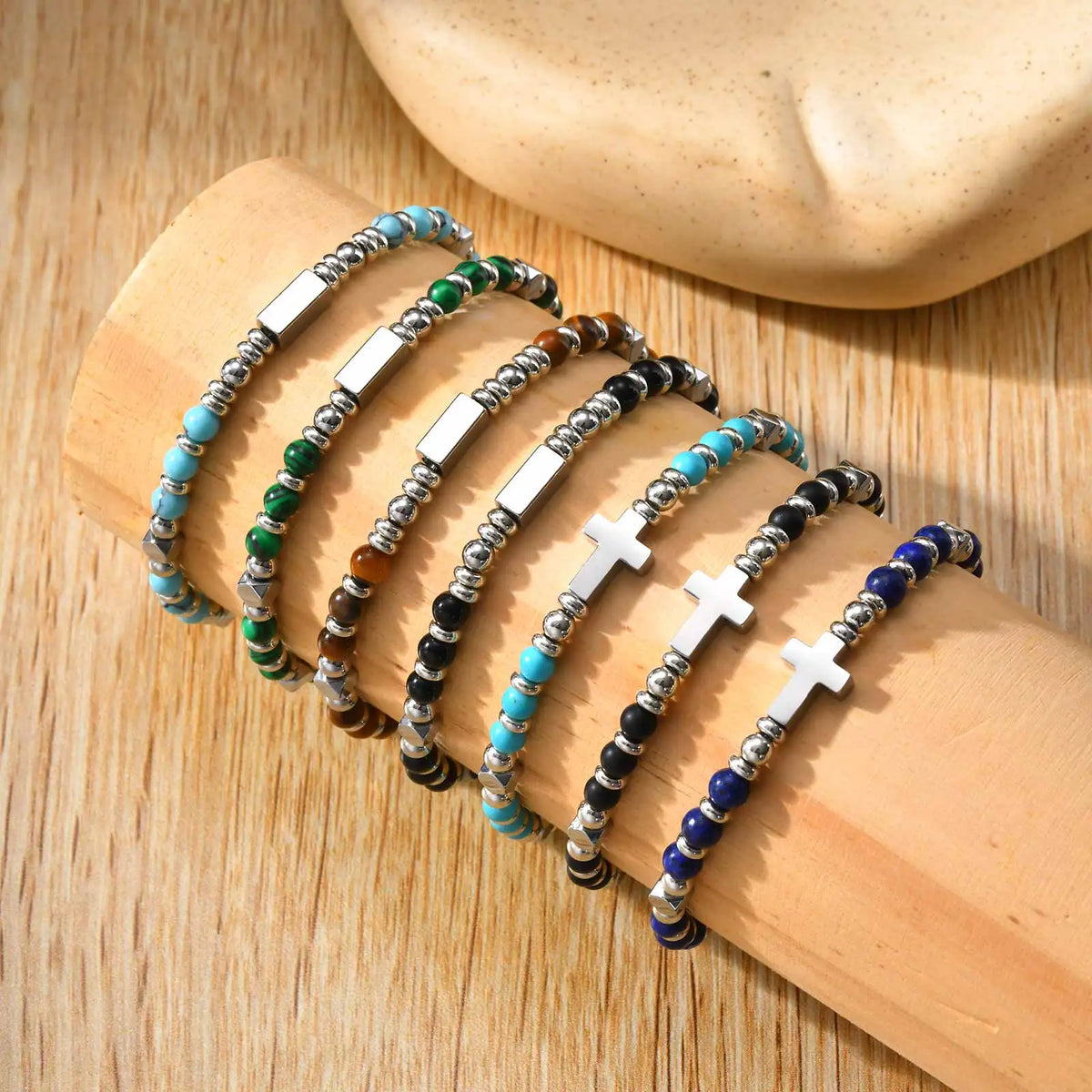 Le Pendantif – Bracelet Croix Pierre Naturelle