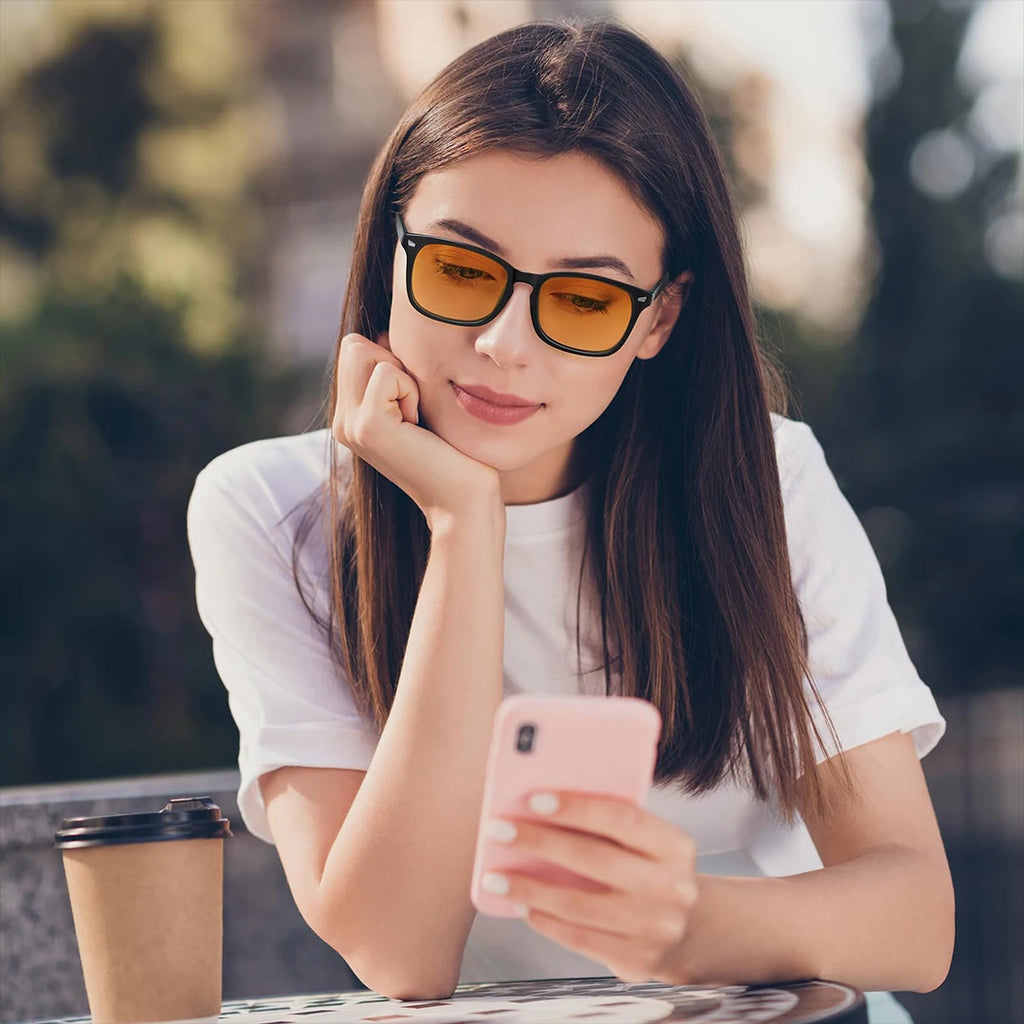 Le Confort Visuel – Lunette Anti-Lumière Bleue 99,9%